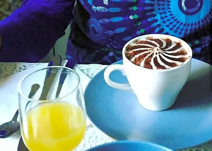 Merulana 2 4*