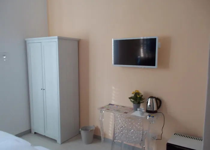 Oda ve Kahvaltı Merulana 2 4*